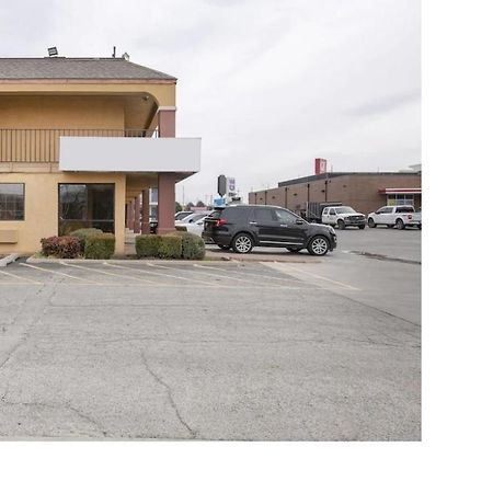 Southern Comfort Hotel Tulsa Zewnętrze zdjęcie